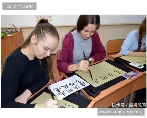 游泳明星的奋斗之路与成就背后：揭秘他们不为人知的努力与坚持