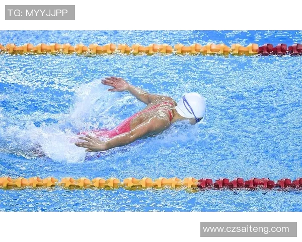 蝶泳技术解析与训练方法探索:提高速度与效率的关键要素 蝶泳技术解析与训练方法探索:提高速度与效率的关键要素